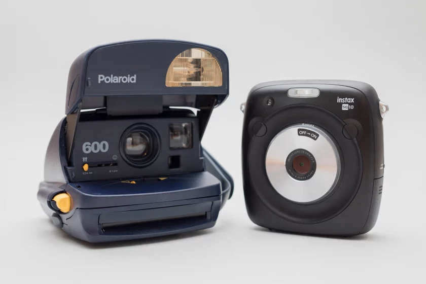 Fujifilm Instax SQ10 Square vs Polaroid 600 und Impossible Film