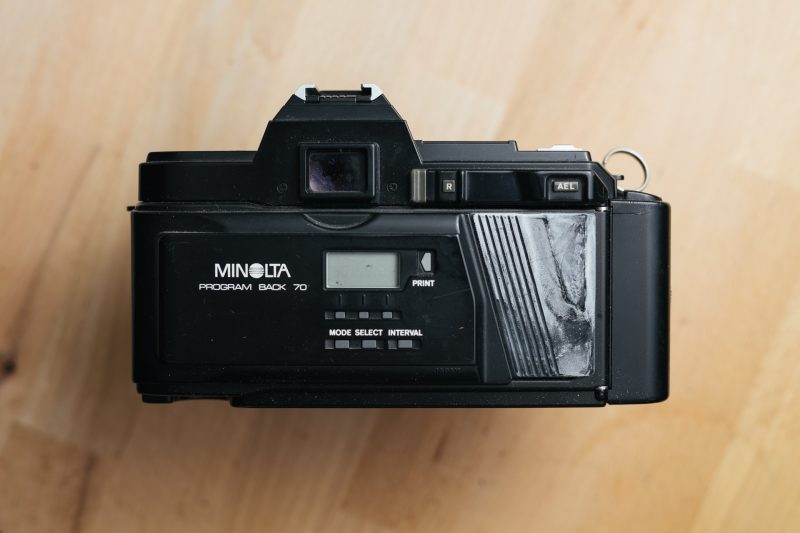 Minolta 7000 vor der Behandlung mit Armorall Tiefenpfleger